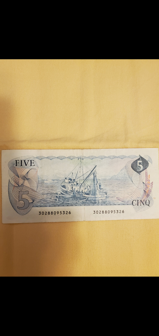 Vintage Canadian Five Dollar Bill - photo 2