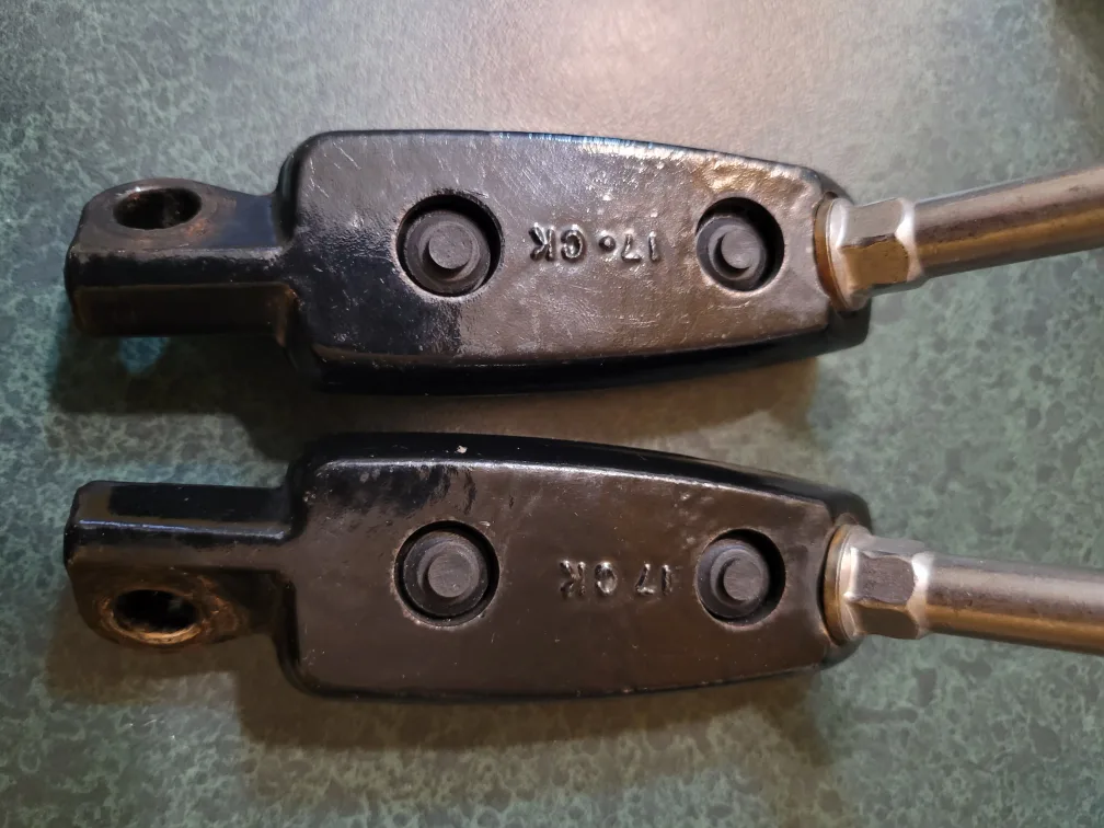 Harley Davidson Motorcycle Foot Pegs image indicator(6)