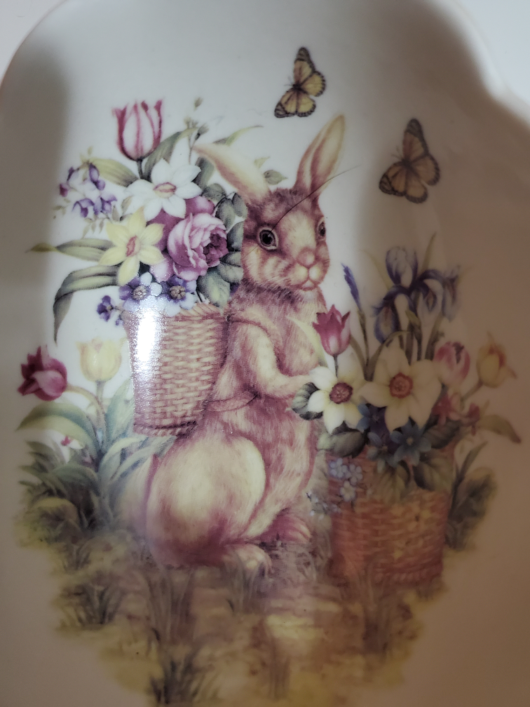 Cracker Barrel Easter Treasures Bunny Dish - photo 2