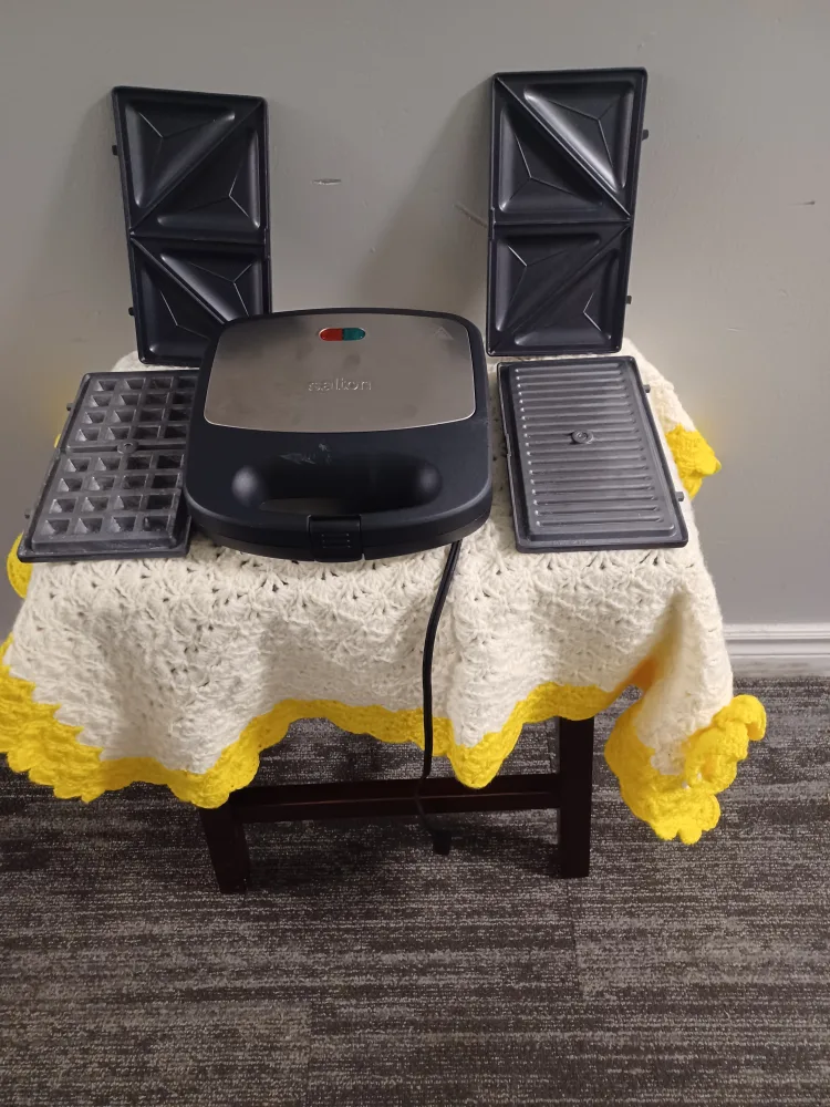 Salton 2-in-1 Toaster image indicator(3)