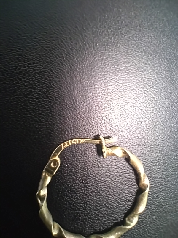 Italian Yellow Gold Twisted Hoop Earrings - photo 3