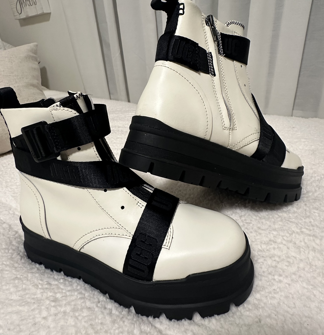 UGG Neutra Platform Boots