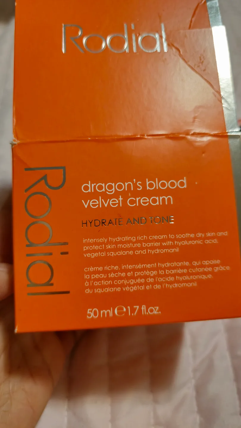 Rodial Dragon's Blood Velvet Cream thumbnail
