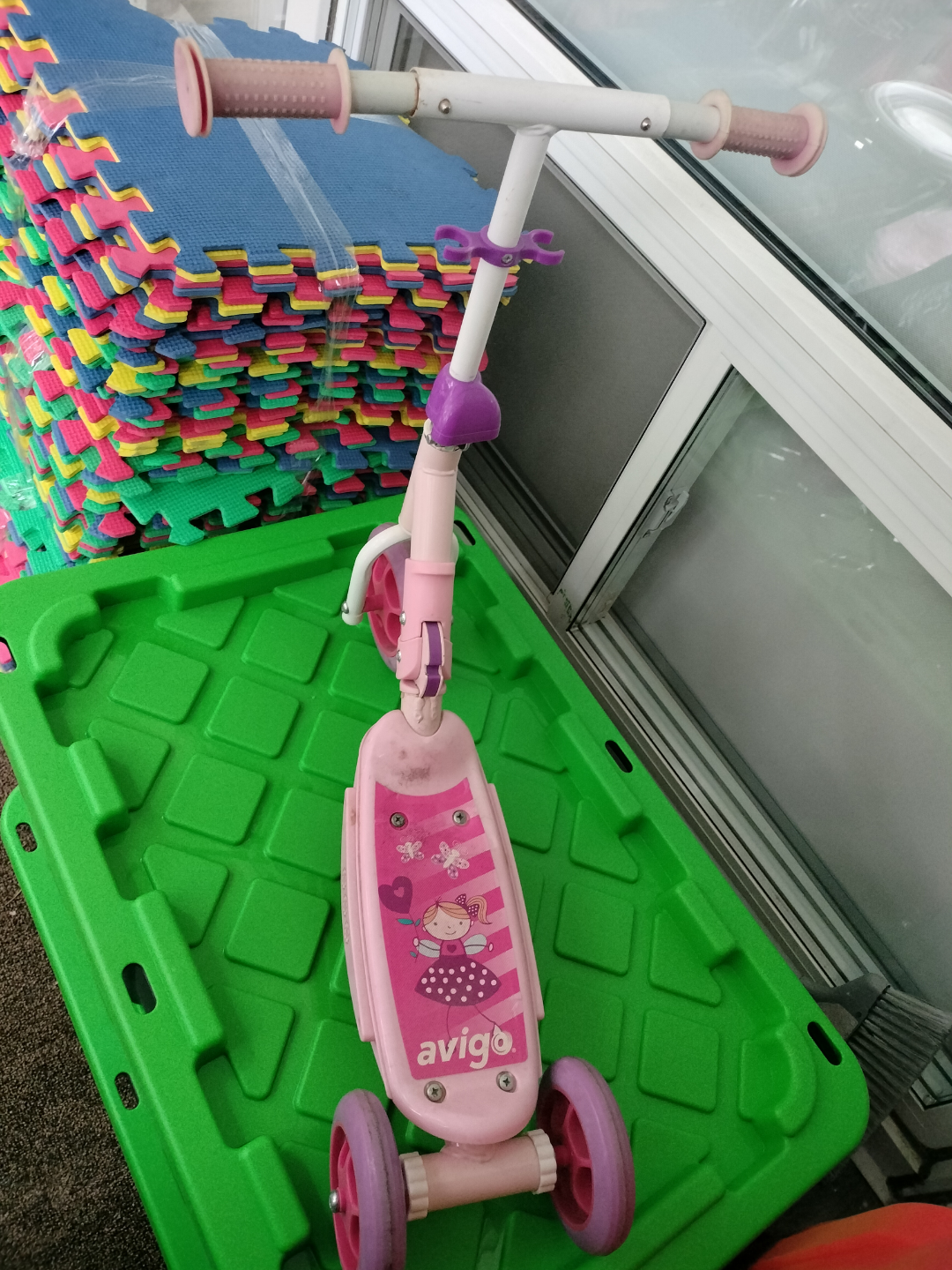 Avigo 3-Wheel Scooter for Kids - photo 2