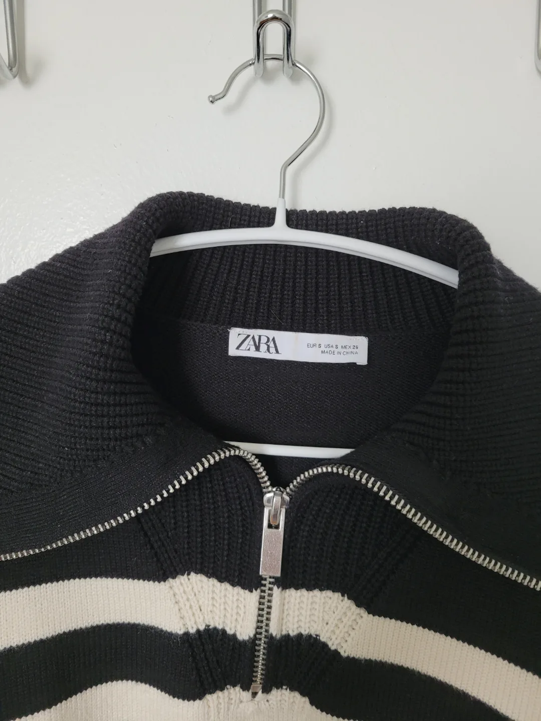 Zara Striped Knit Sweater S size image indicator(3)