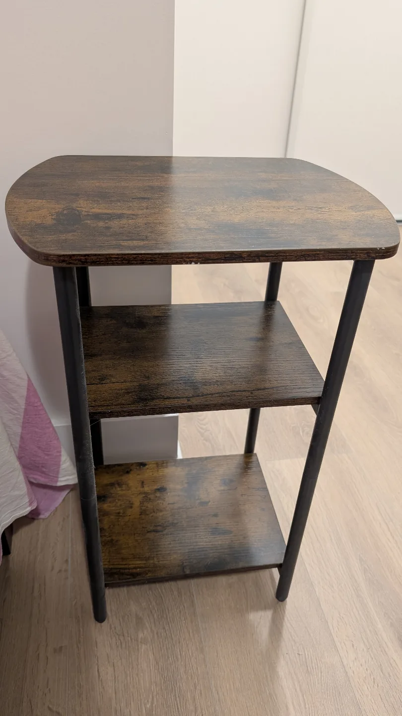 Three-Tier Wooden Side Table image indicator(2)