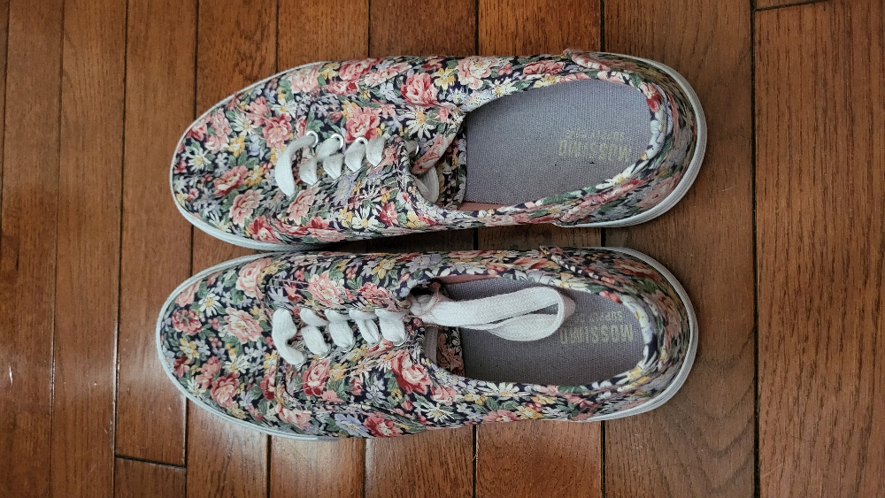 Girls' Size 8 Floral Sneakers - photo 2