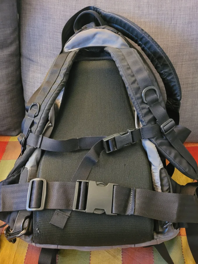 Lowepro Photo Trekker Backpack image indicator(3)