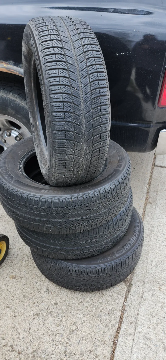 Used Michelin X-Ice Xi3 Winter Tires- price not negotiable firm image indicator(4)