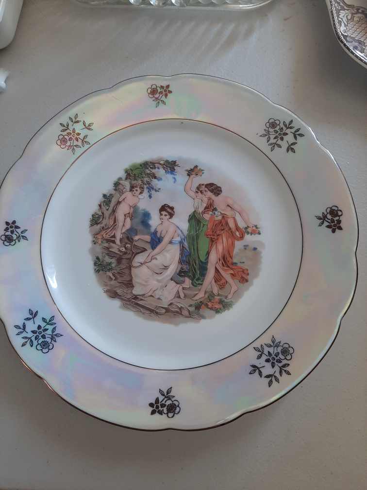 Vintage Johnson Bros Coaching Scenes Plate