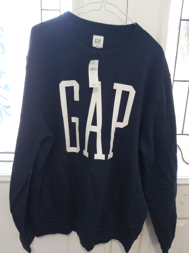New GAP Men's Large Crewneck Sweatshirt