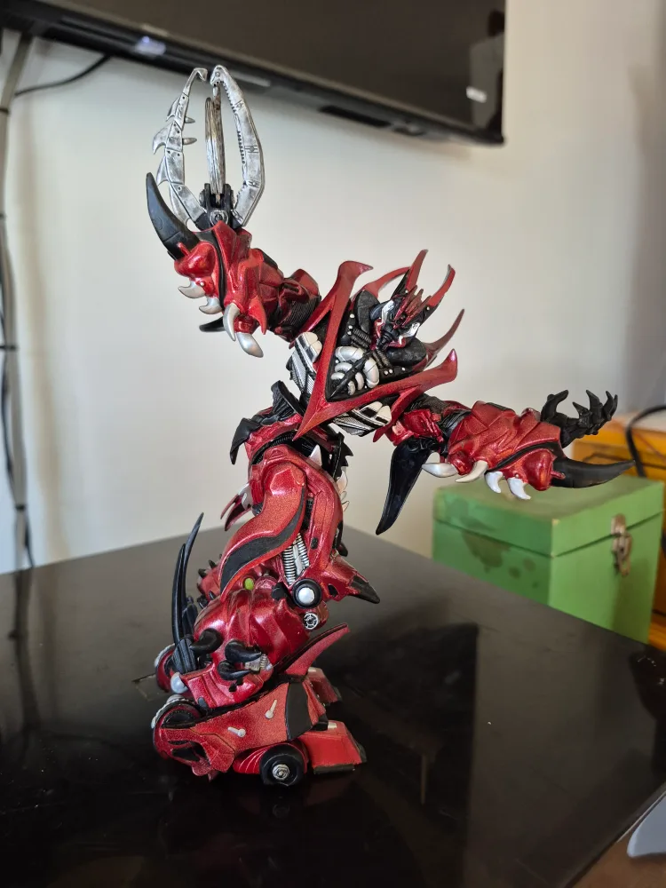 Spawn Series 15 - Violator Figure image indicator(5)