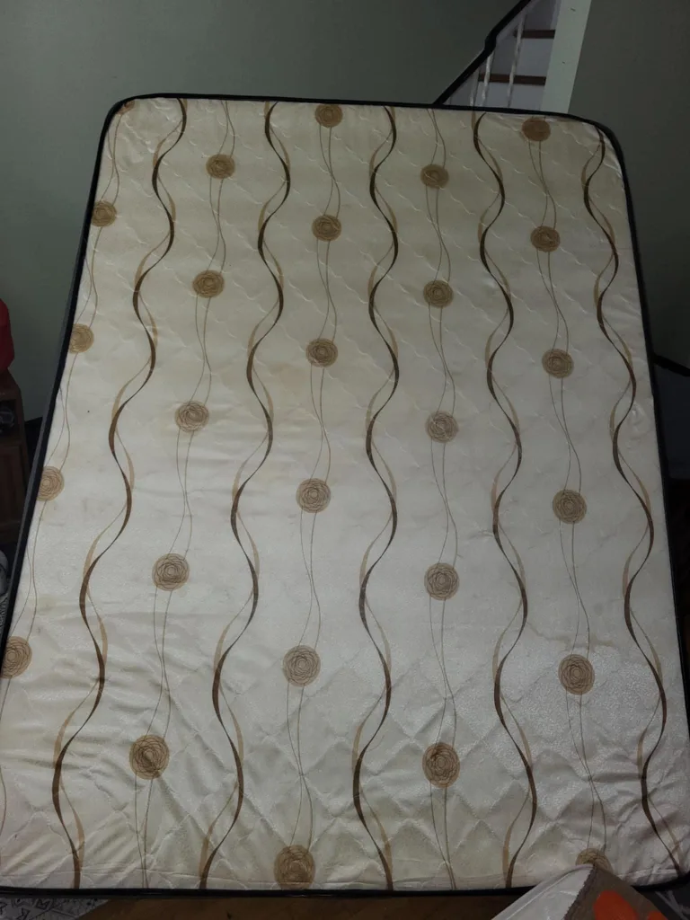 Queen Mattress thumbnail