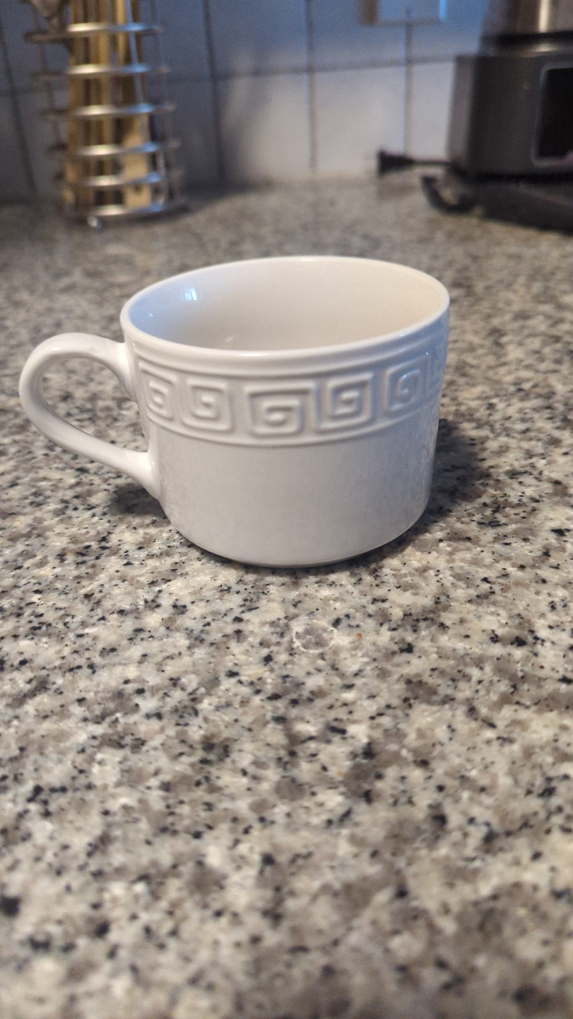 Assorted Glassware and Mugs - photo 5