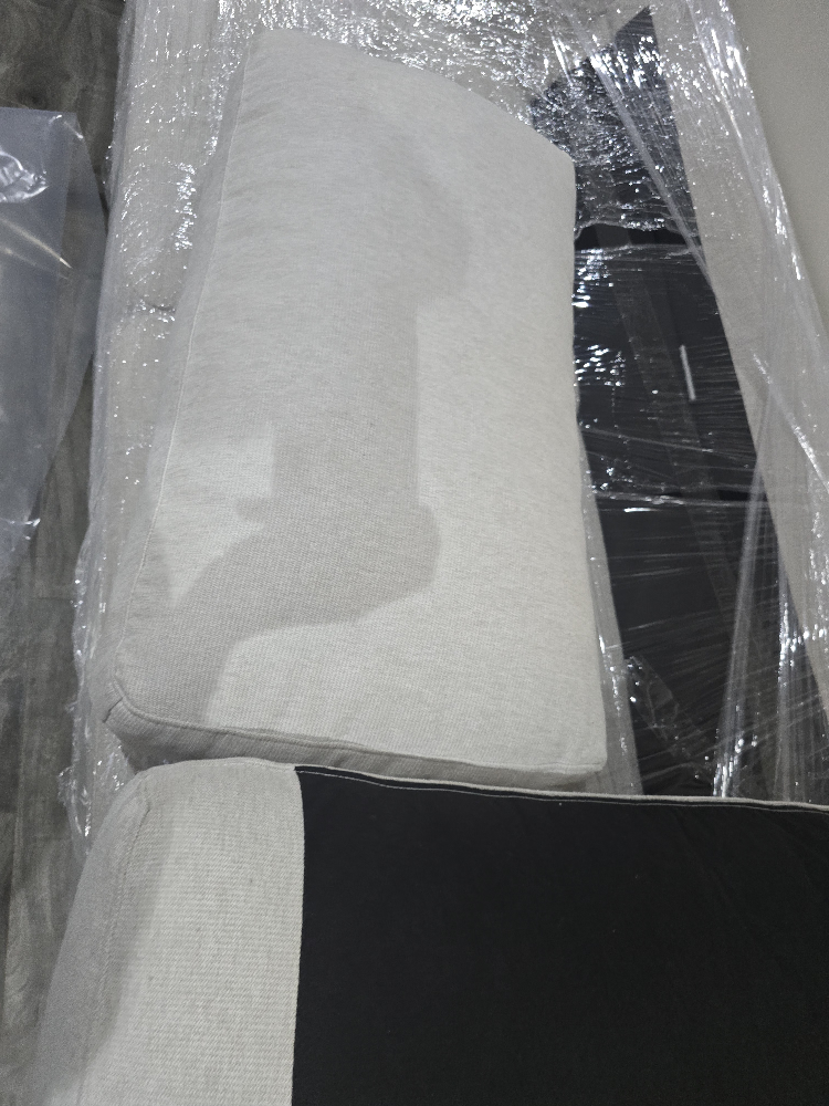 Modern Structube Beige Sofa - photo 5