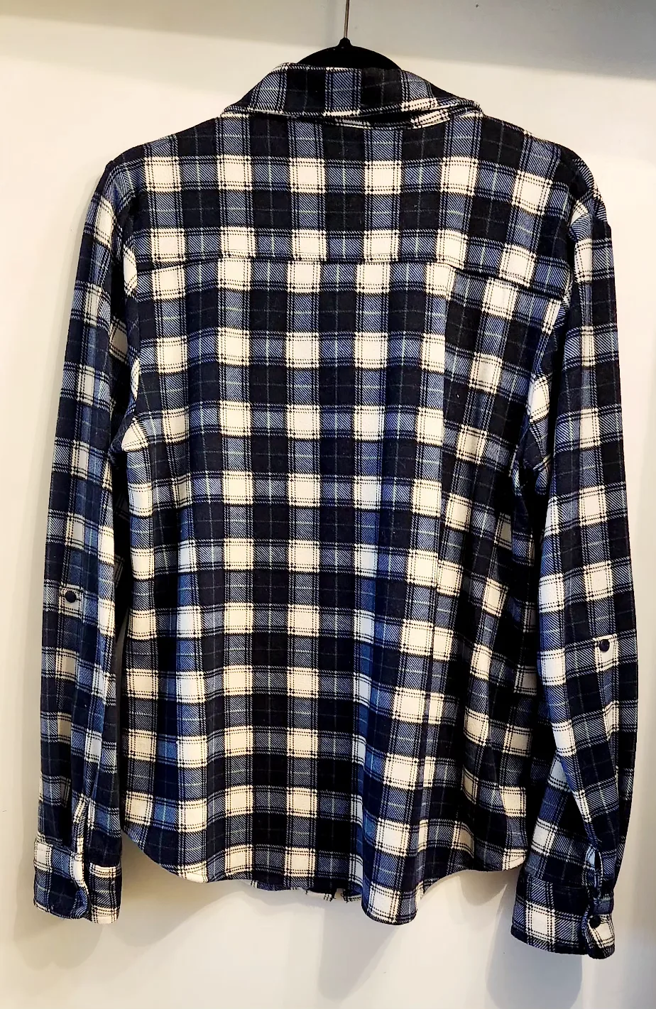 Women's Plaid Flannel Shirt image indicator(6)