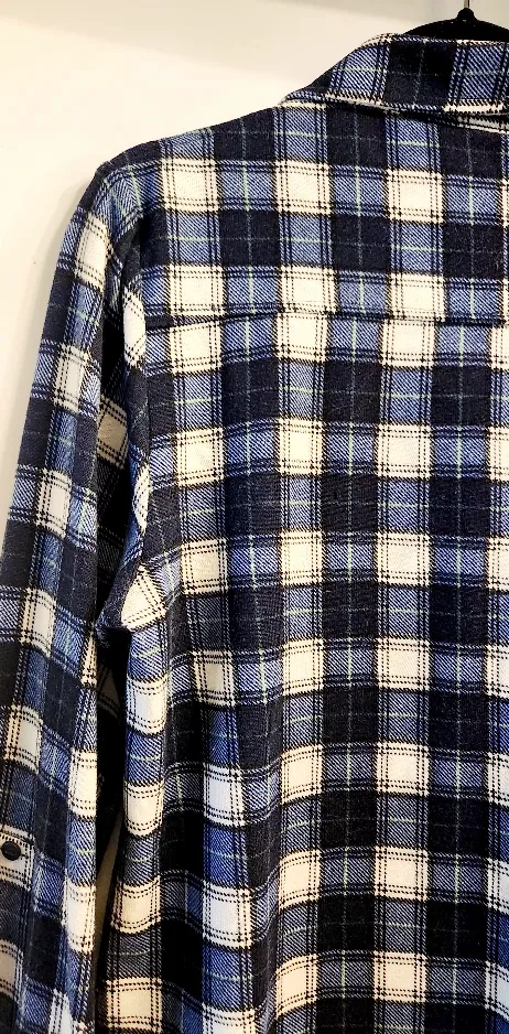 Women's Plaid Flannel Shirt image indicator(8)