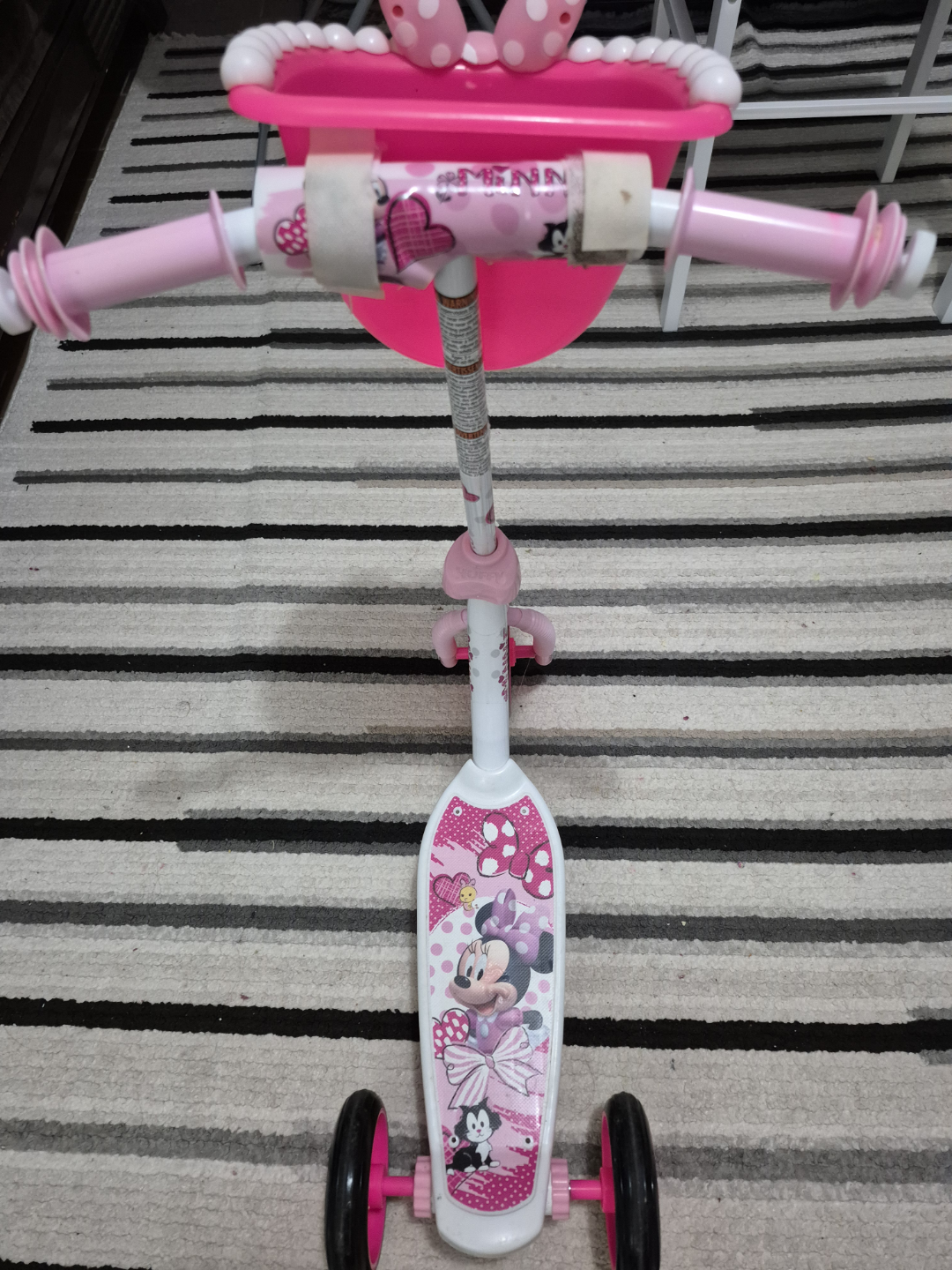 Huffy Minnie Mouse 3-Wheel Scooter - photo 2