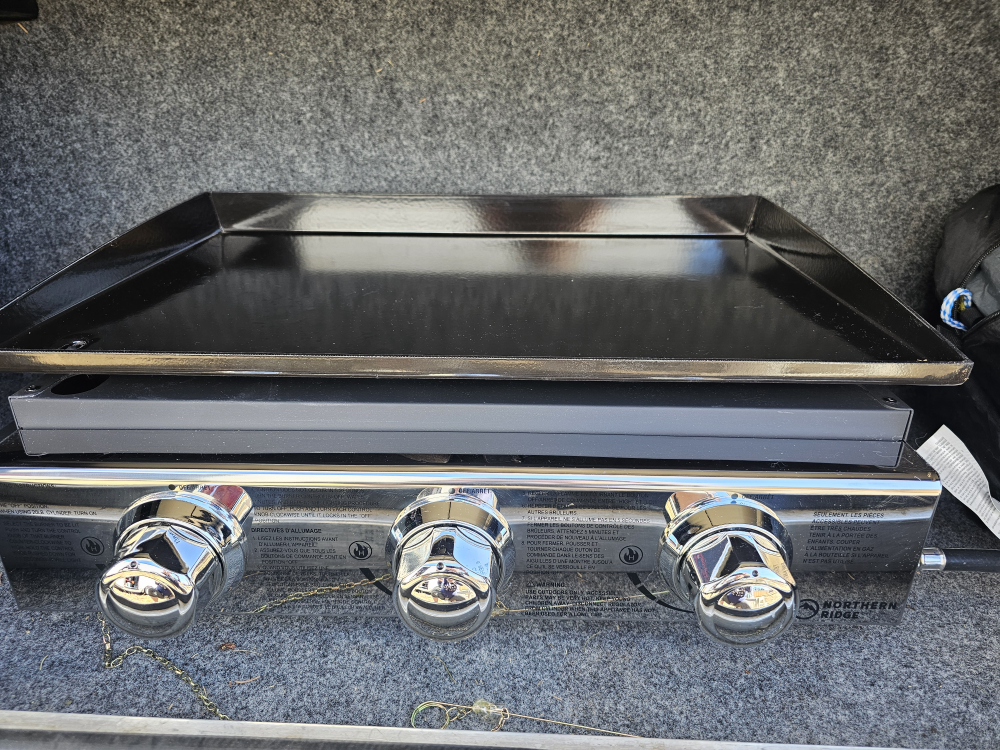 Northern Ridge 3-Burner Portable Propane Griddle