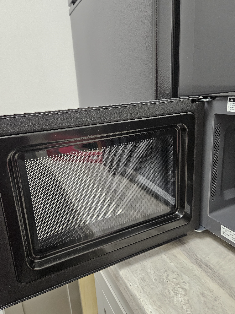 Panasonic 900W Countertop Microwave - Black - photo 3