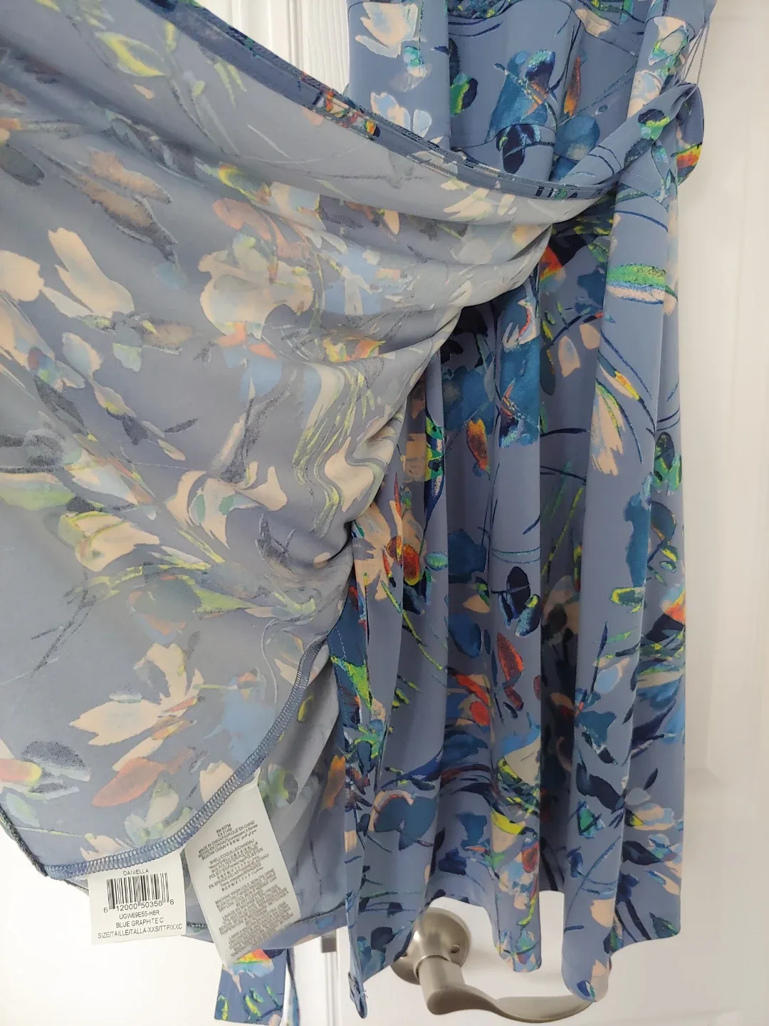 BCBGMAXAZRIA Blue Floral Dress, XXS image indicator(6)