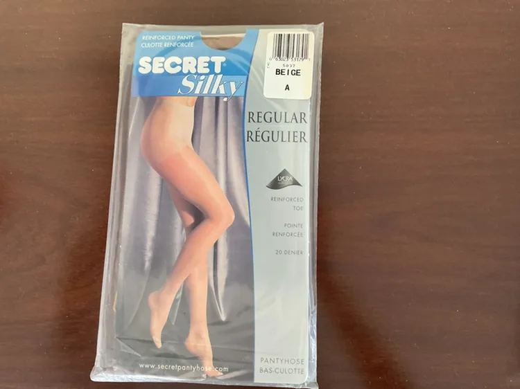 Secret Silky Pantyhose 3 packs image indicator(2)