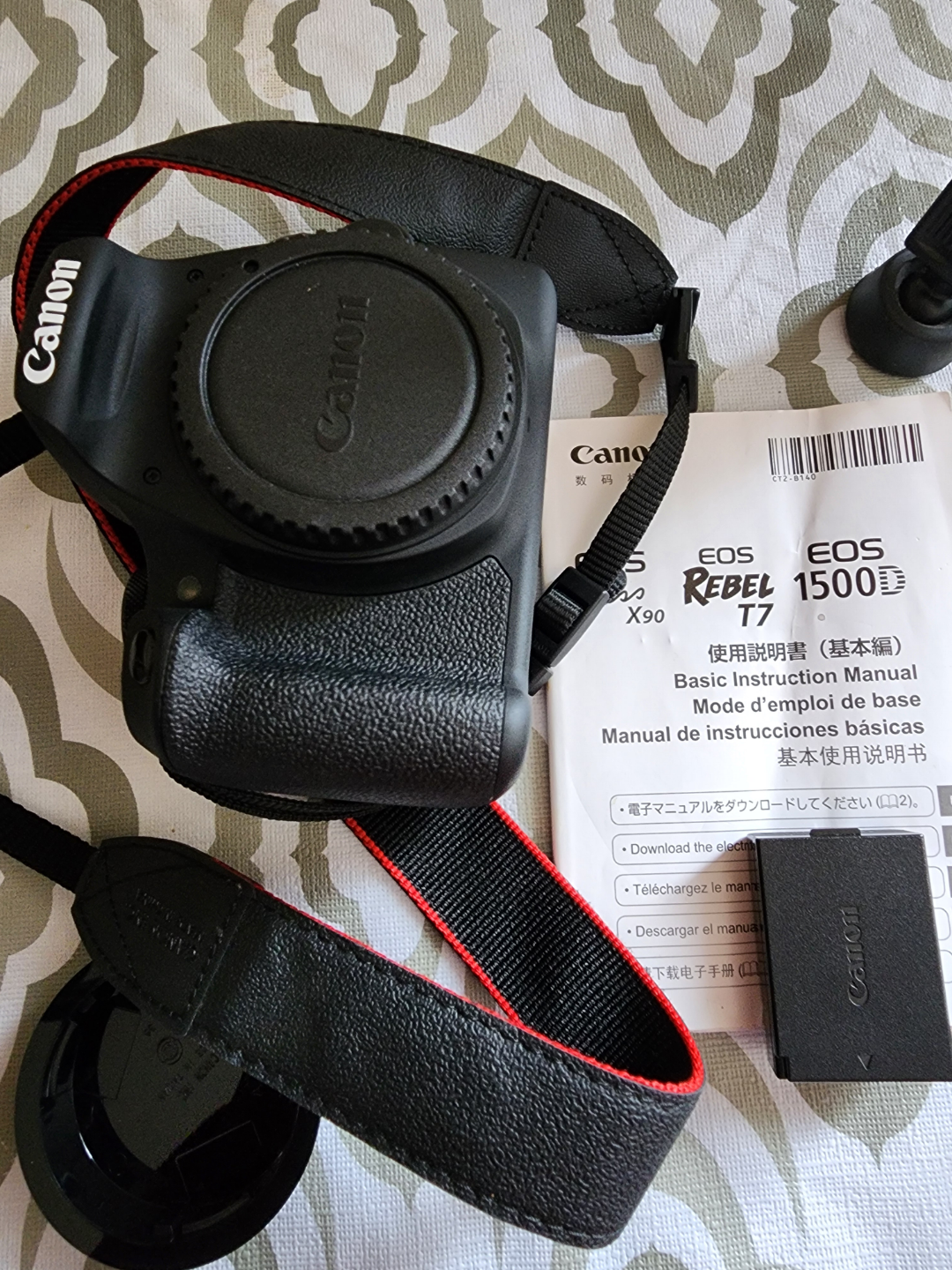 Canon EOS Rebel T7i DSLR Camera with Tripod and Accessories - photo 2