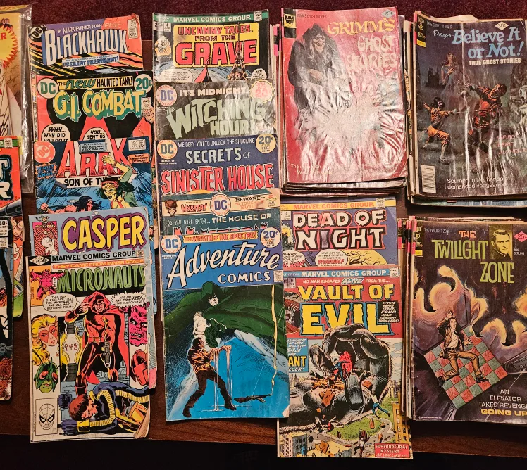 Collection of Vintage Horror and Sci-Fi Comics image indicator(3)