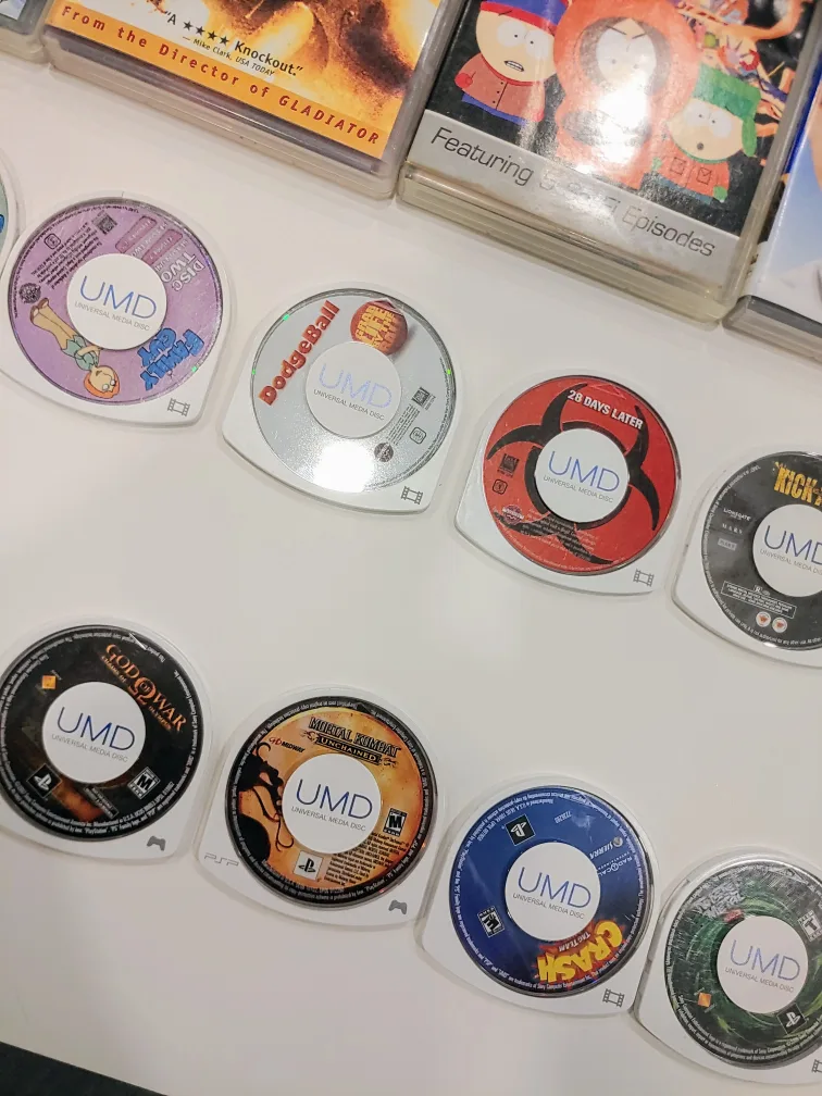 PSP Games and Movies (Prices in the description) image indicator(5)