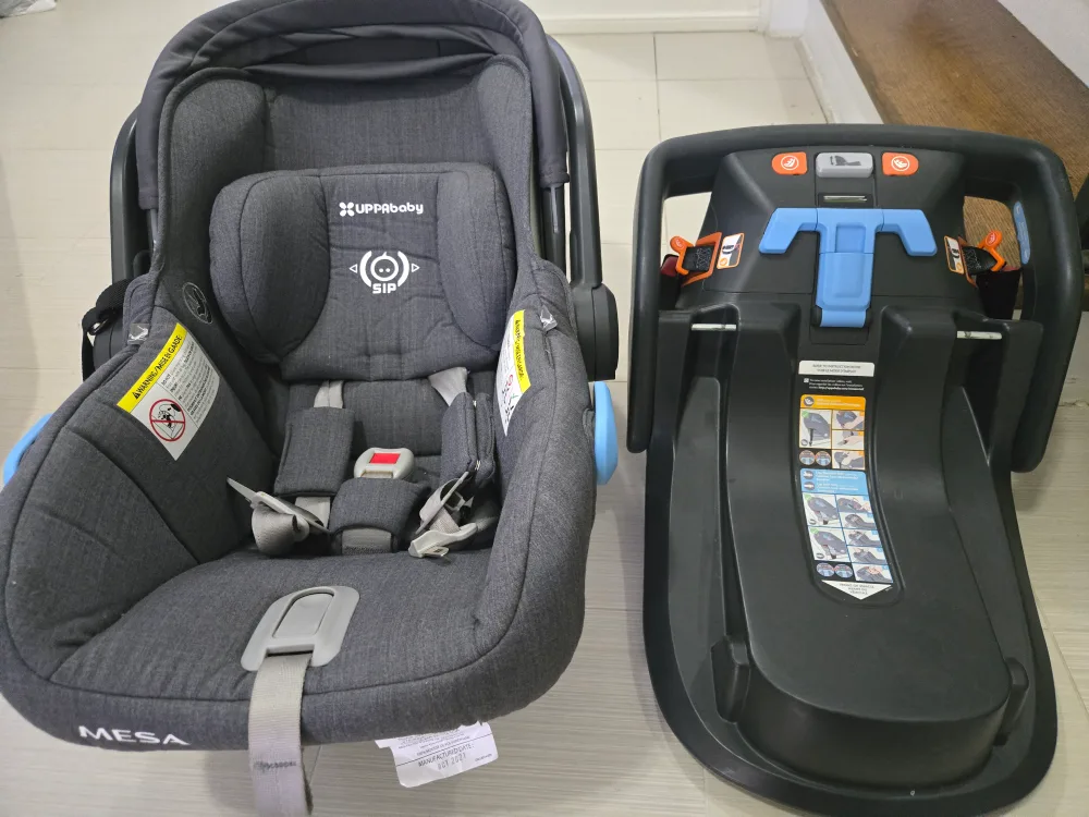Uppababy Mesa Infant Car Seat with Base thumbnail
