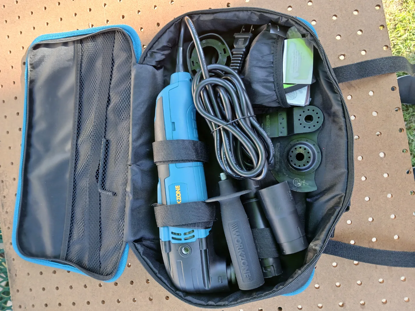 Workzone Oscillating Multi-Tool Kit image indicator(2)