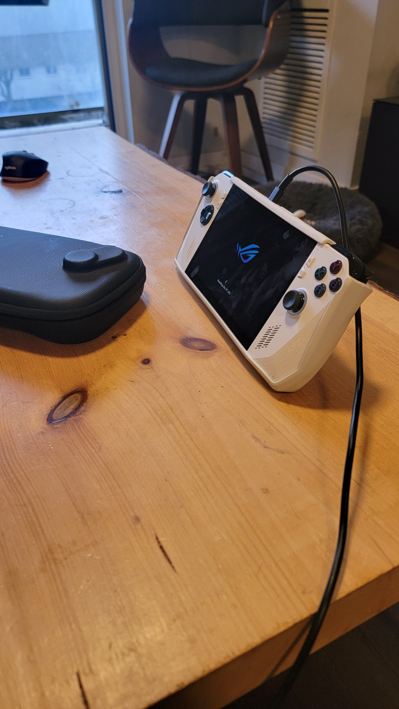 ASUS ROG Ally Handheld Gaming Console - White - photo 4