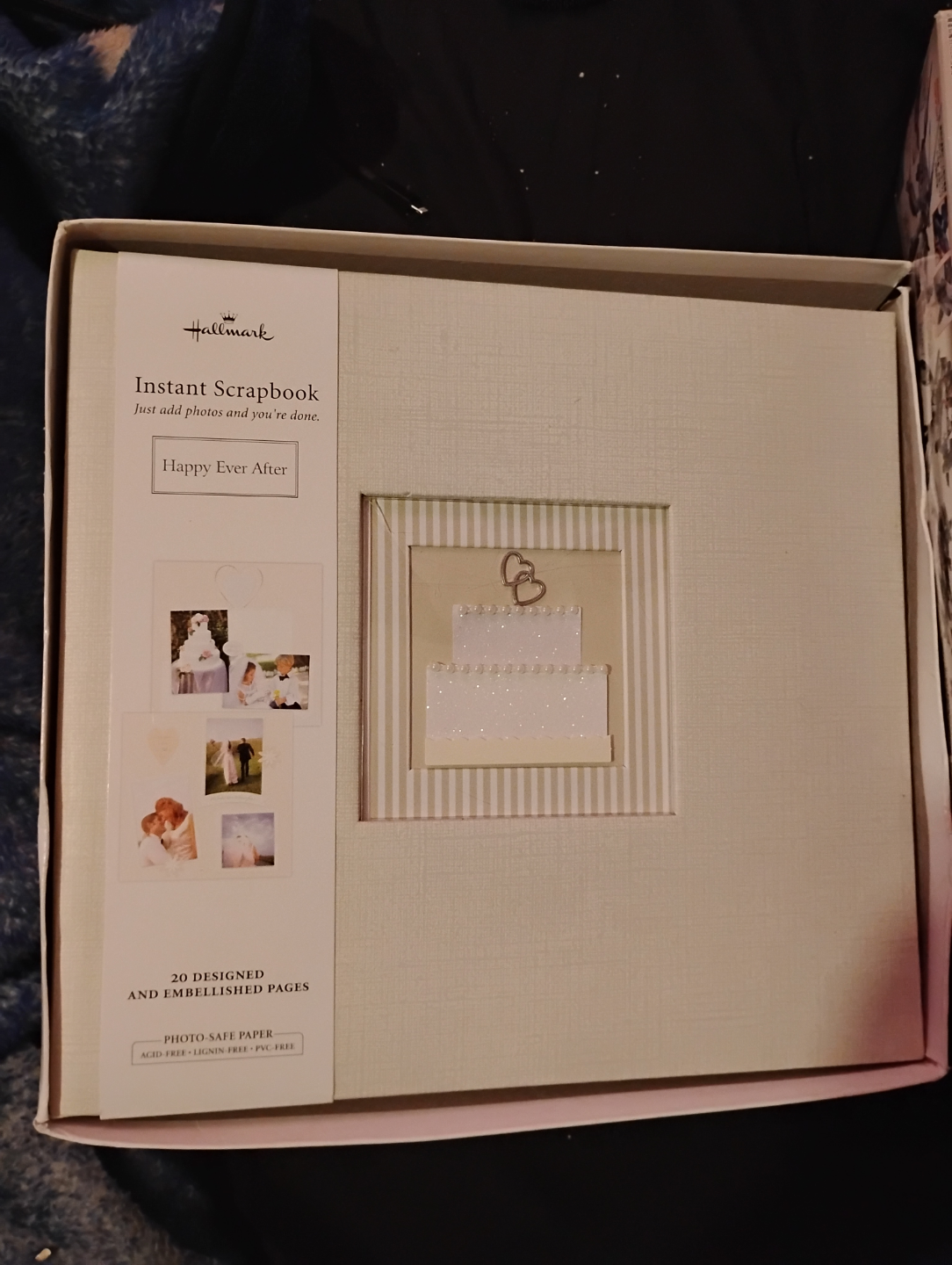 Hallmark Instant Scrapbook - Happy Ever After