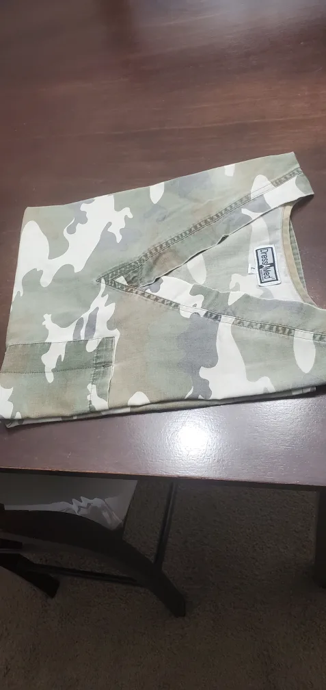 Scrub Pants and Top - Camo and Green thumbnail