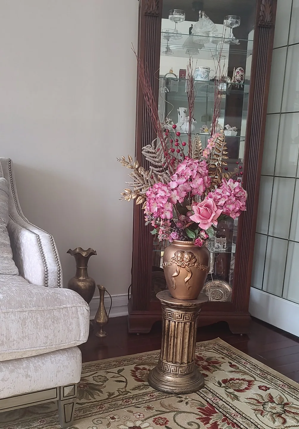 Elegant Faux Floral Arrangement with Pedestal image indicator(2)