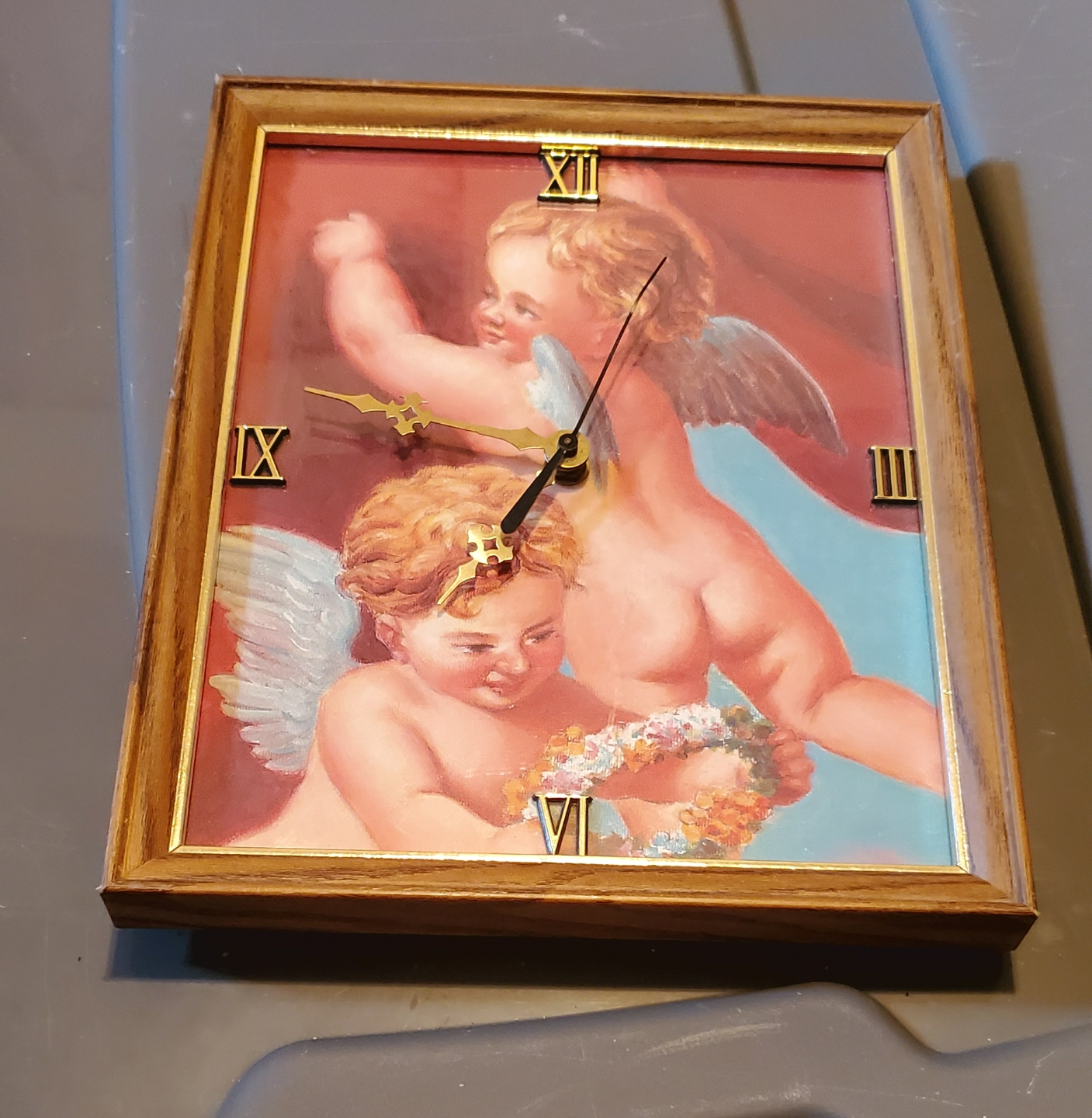 Cherub Clock Wall Hanging