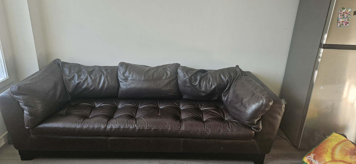 Free Brown Leather Sofa/ couches - photo 3