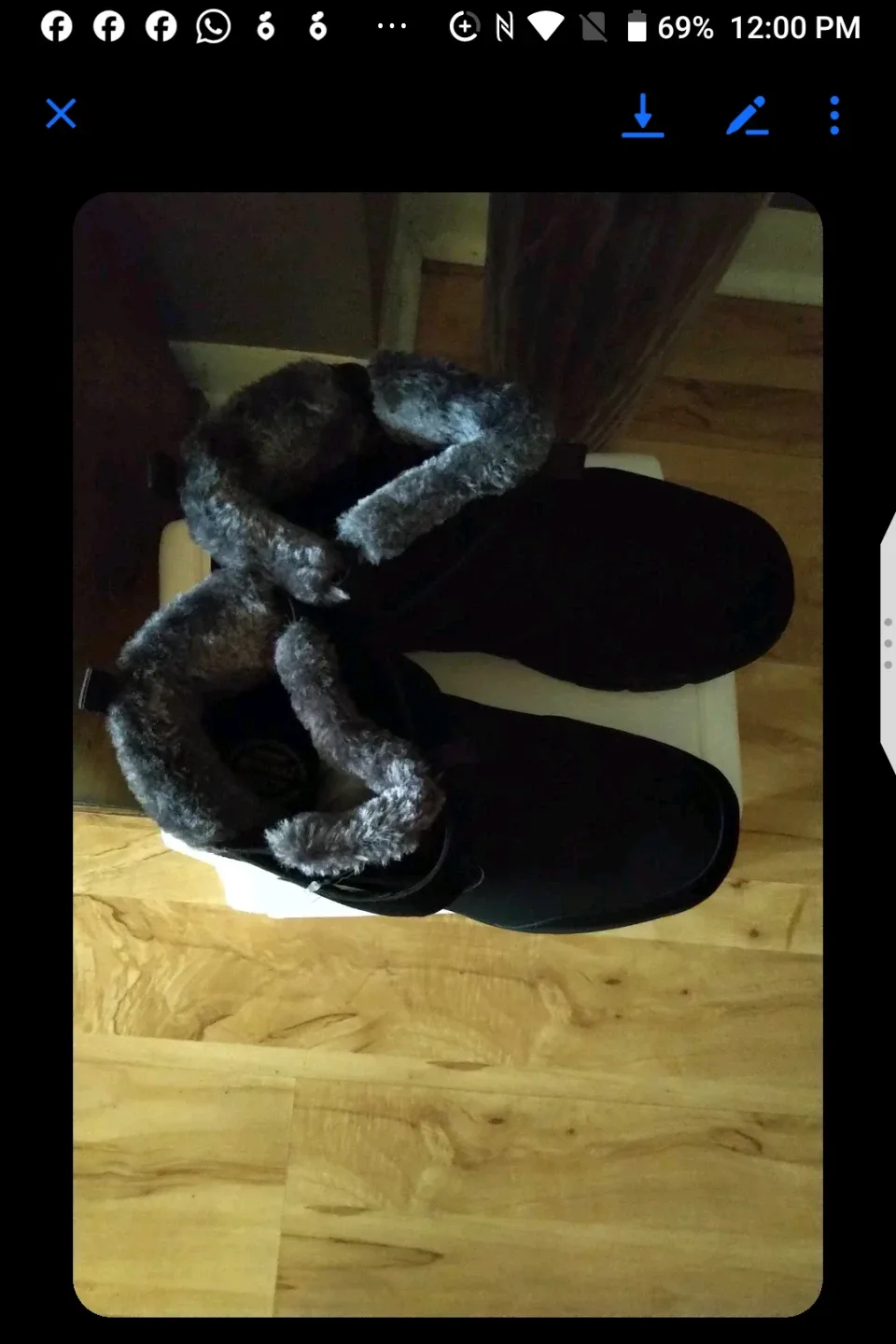 Men's Black Winter Boots with Faux Fur Lining-BNIB image indicator(2)