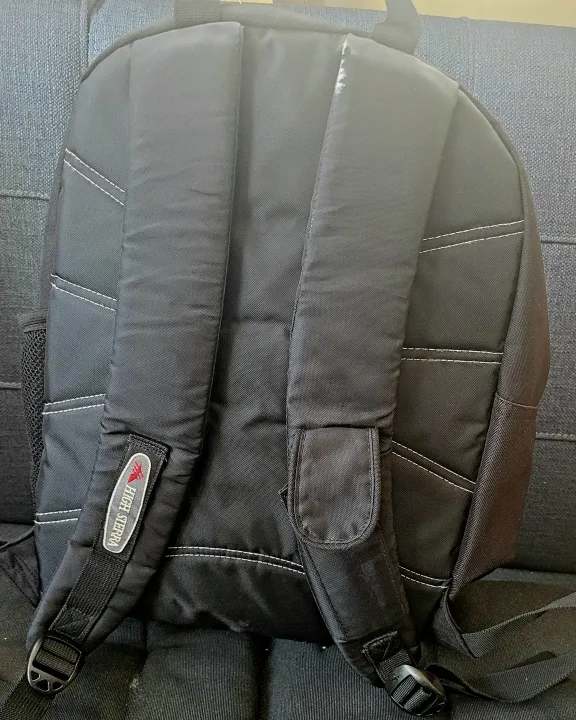 New High Sierra Backpack - Black image indicator(3)