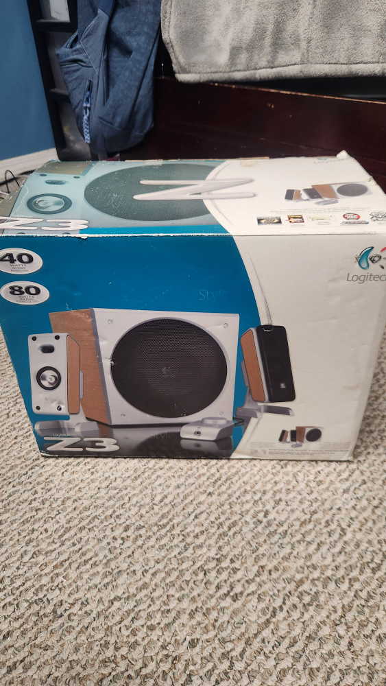 Logitech 2.1 Speaker System - New in Box