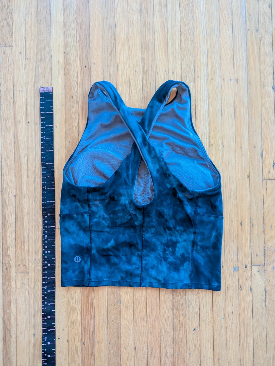 Lululemon Diamond Dye Sports Bra Padded - Size 2 image indicator(2)