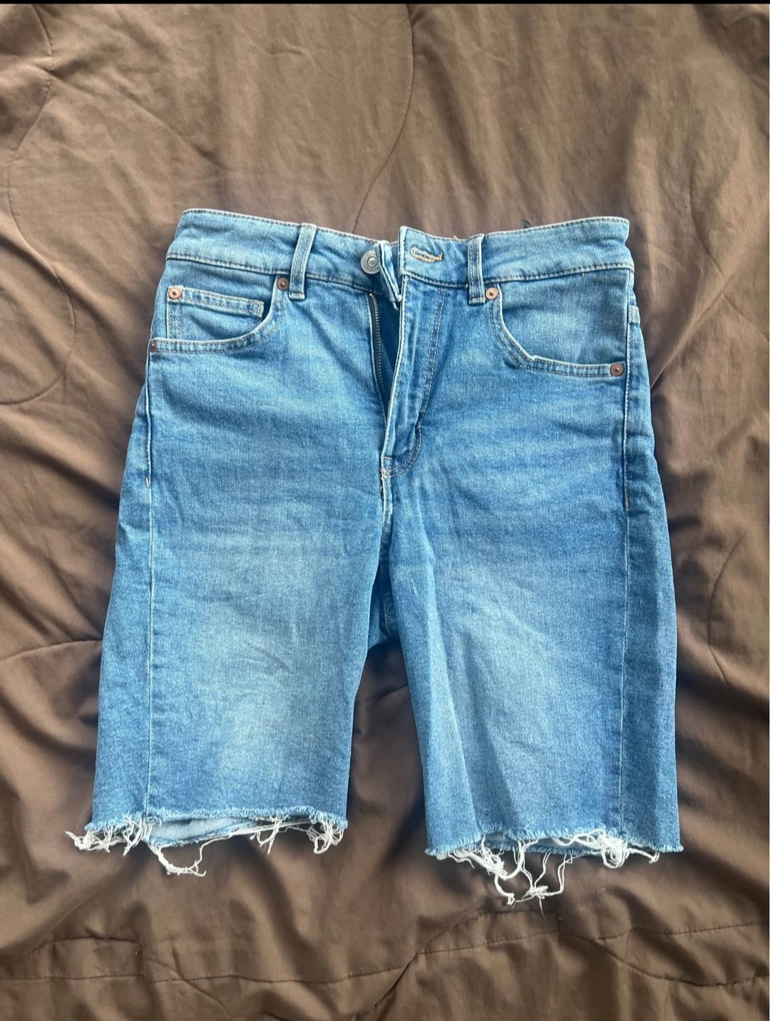 Women's Denim Shorts- H&M, Bluenotes, and more! - photo 3