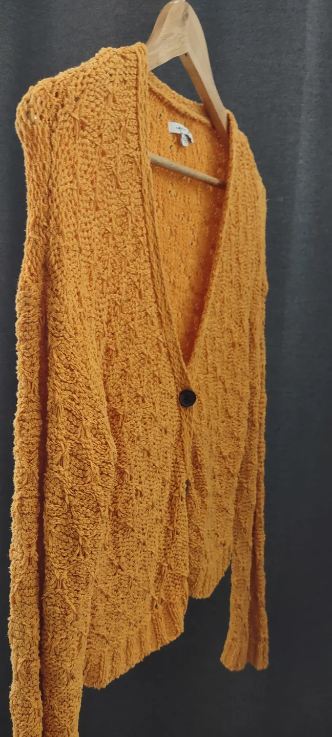 (NEW) American Eagle mustard Knit Cardigan image indicator(6)