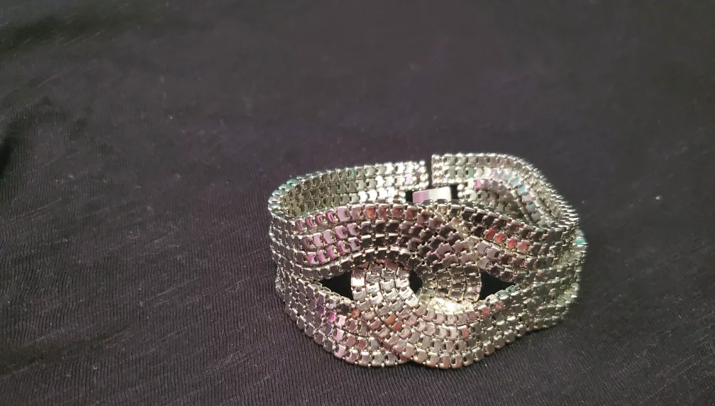 Silver Tone Metal Mesh Bracelet image indicator(3)
