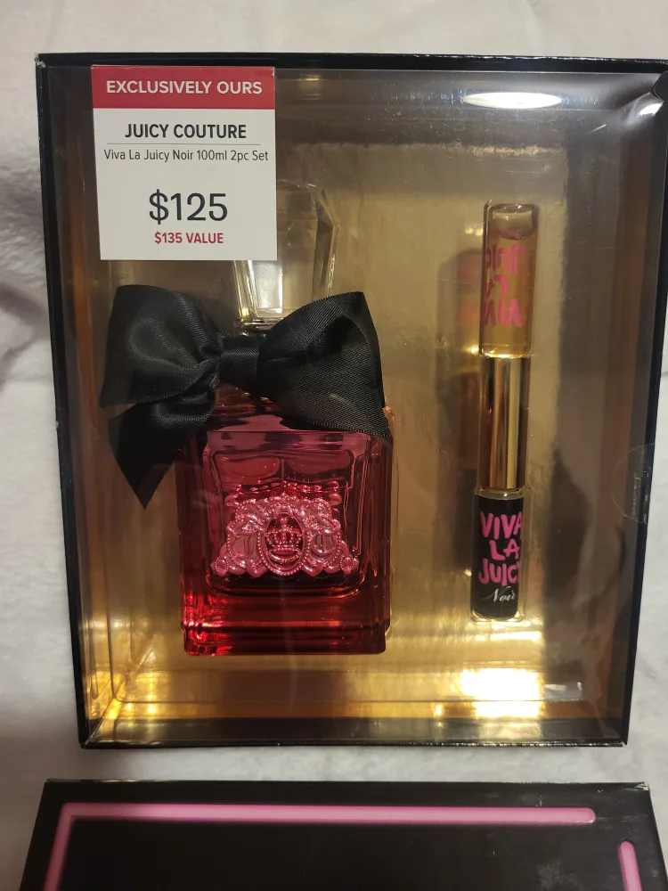 Juicy Couture Viva La Juicy Noir 2-Piece Perfume Set image indicator(4)