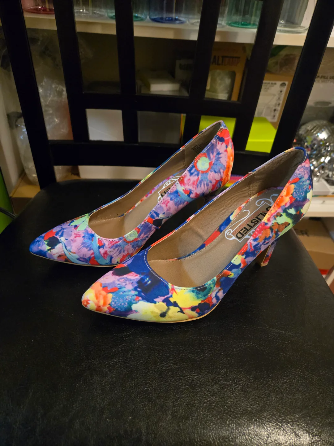UNLISTED Women's Floral Heels - Size 6 image indicator(2)