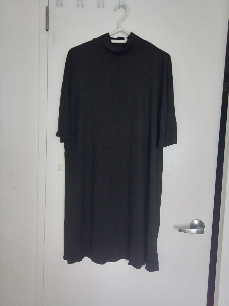 Old Navy Tall Ribbed Mock Neck T-Shirt Dress thumbnail