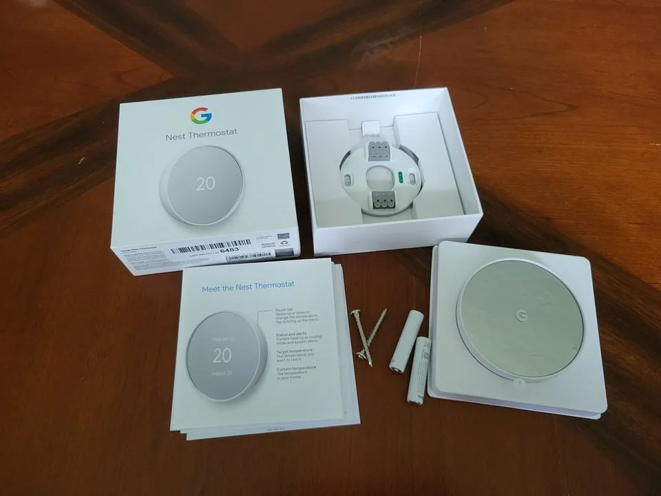 Brand New Google Nest Thermostat - Smart Temperature Control image indicator(3)