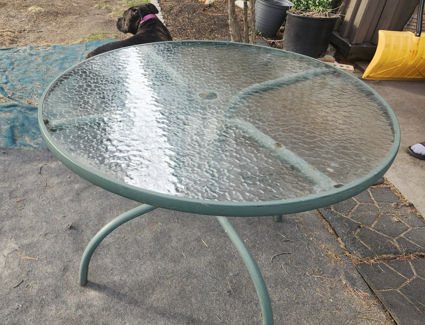outdoor patio table - photo 2