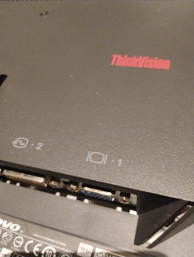 💚Lenovo ThinkVision L197WA Computer Monitor with Cables image indicator(3)